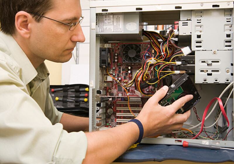 galleries/2009/12/02/tech-jobs/tech-jotechnology-theorist_edfvca