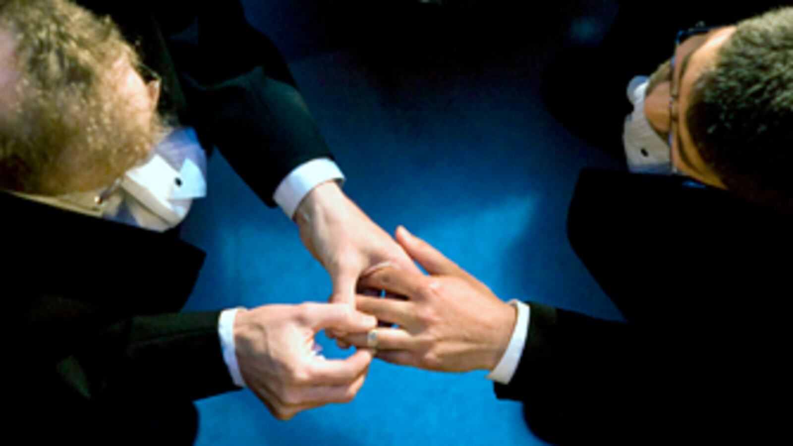cheats/2011/07/22/nyc-to-meet-gay-wedding-demand/prop-8---gay-wedding-ceremony---main_jeshcw
