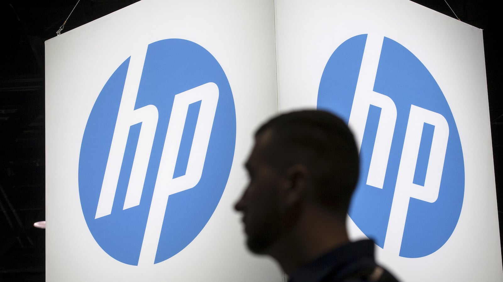 cheats/2015/09/15/hp-to-cut-30-000-jobs/150916-hp-layoffs-cheat_crmirg