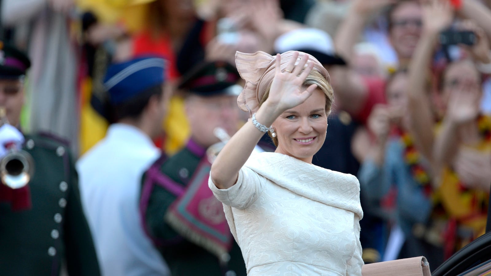 articles/2013/07/22/meet-princess-mathilde-the-new-fashion-queen-of-belgium/130721-queen-of-belgium-tease_ojyqrl