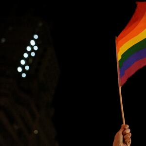 181021-trump-admin-gender-definition-cheat_qwzn0q