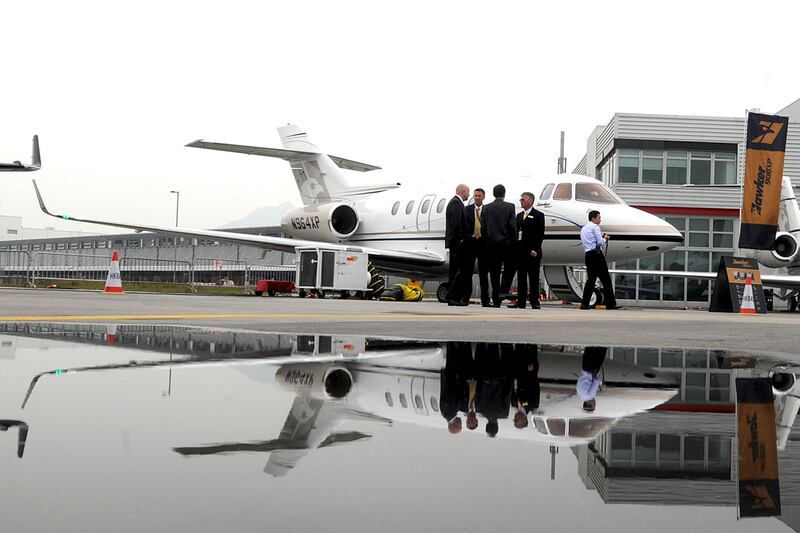 articles/2011/06/30/obama-spars-with-corporate-jet-owners-over-tax-breaks/tax-breaks-jets-obama-stone_mqxr1u