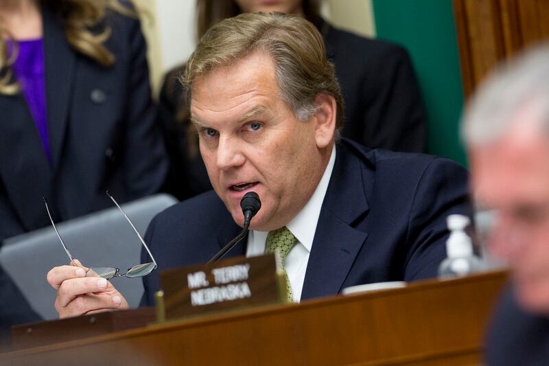 articles/2014/03/28/house-intel-chief-to-retire-next-year/140328-mike-rogers-lake-tease_xxhact