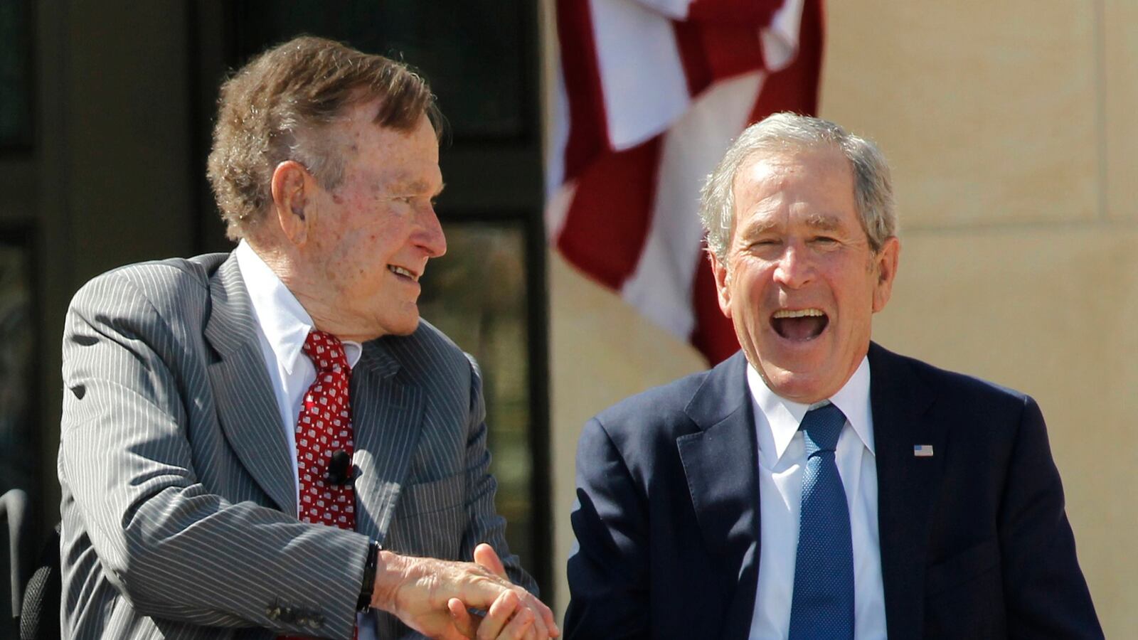 cheats/2014/07/30/george-w-bush-pens-bio-of-his-father/140730-bush-bio-cheat_j8eke3