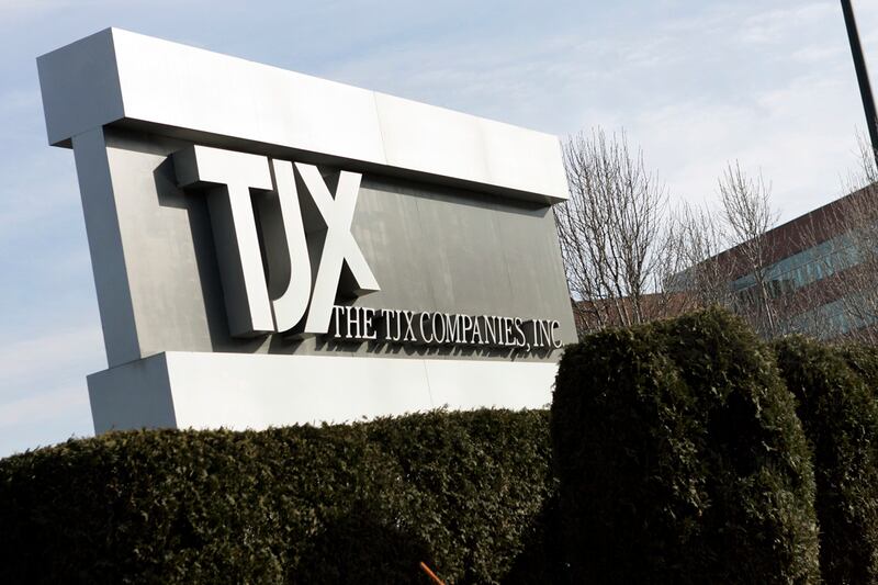 galleries/2011/07/06/biggest-security-breaches/security-breaches-tjx_dduync