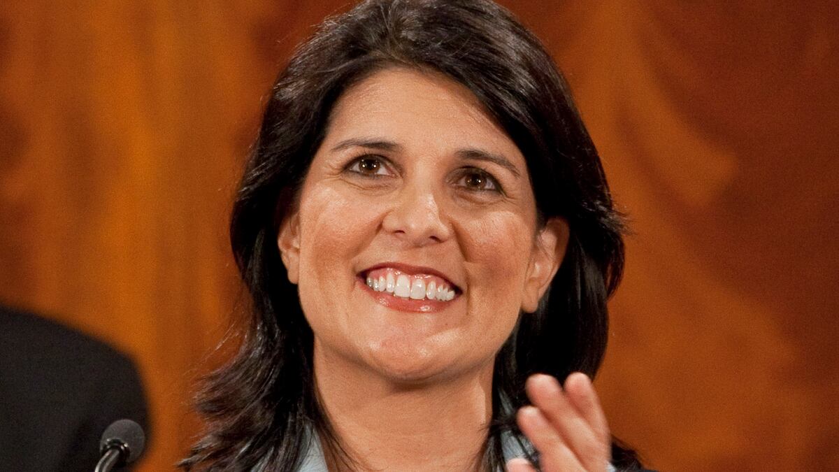 cheats/2011/12/16/nikki-haley-to-endorse-romney/nikki-haley-endorsing-romney-cheat_gzhucx