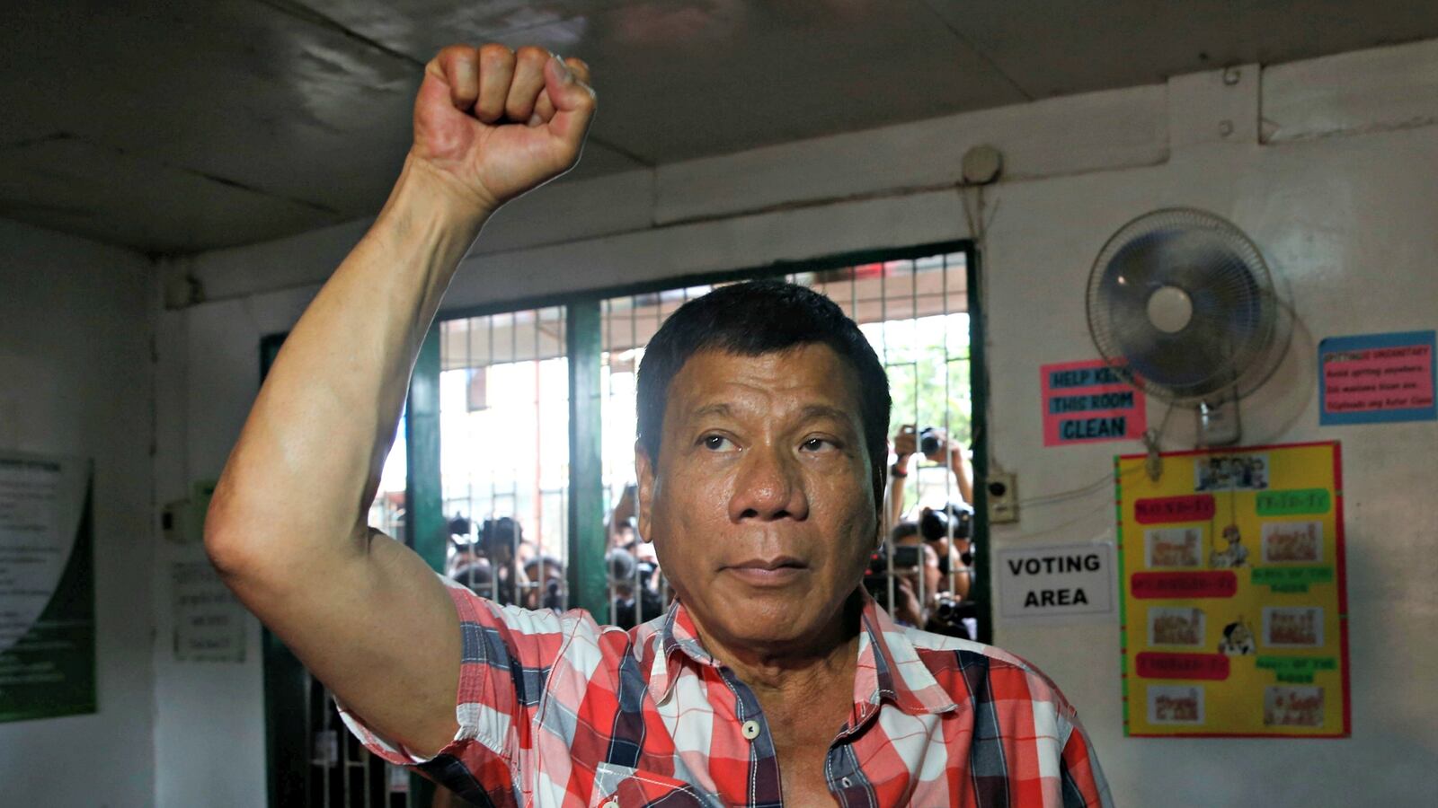 cheats/2016/05/09/report-filipino-trump-wins-election/160509-duterte-victory-cheat_zpdlpe