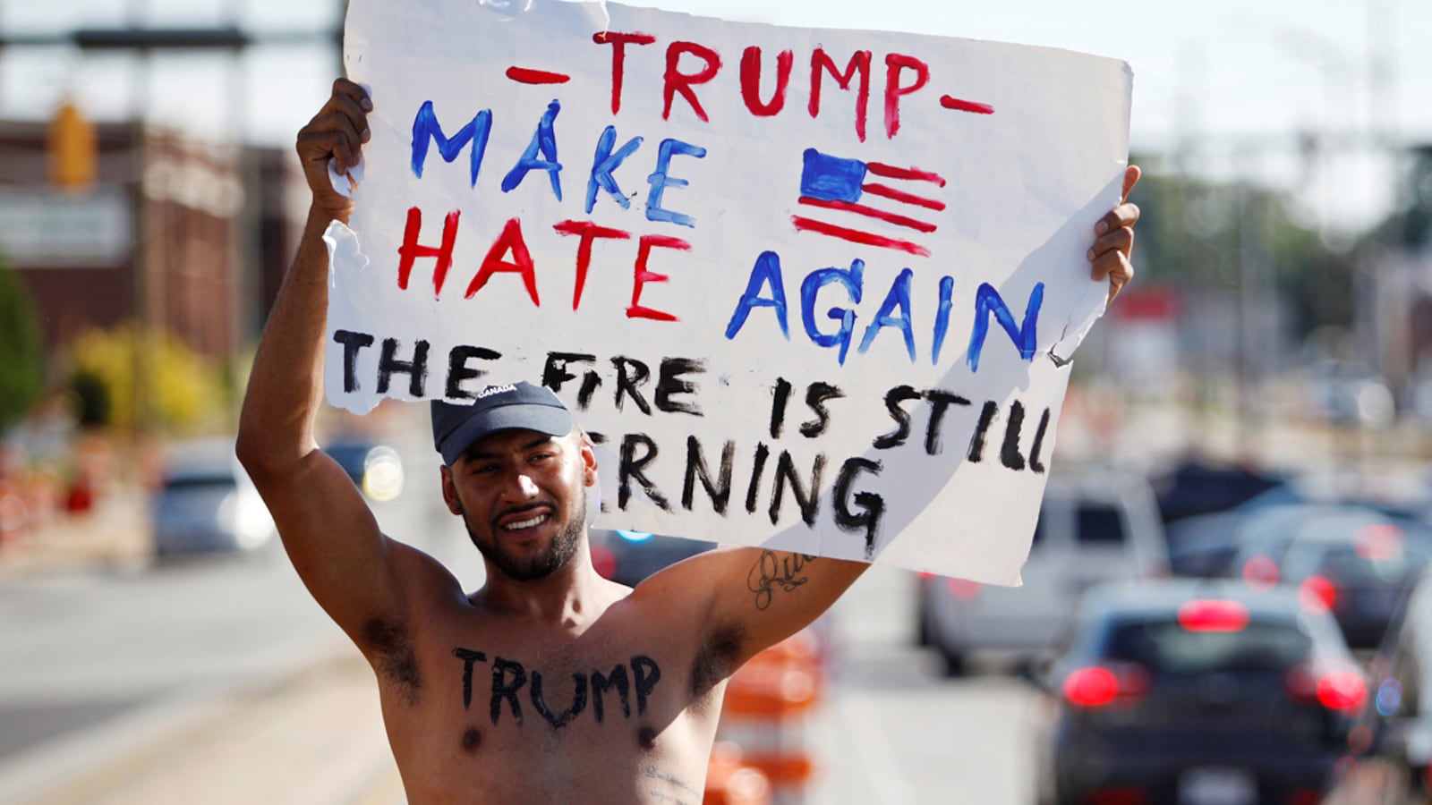 cheats/2016/06/15/7-in-10-americans-see-trump-unfavorably/160615-unfavorable-trump-cheat_ilext1