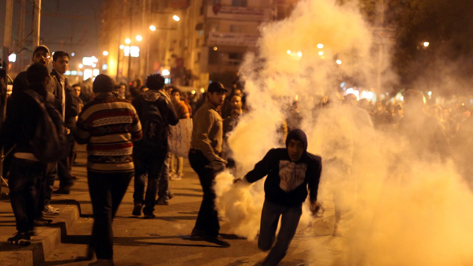 cheats/2013/02/11/egypt-erupts-on-mubarak-anniversary/130211-egypt-clash-hosni-anniversary-cheat_uidebf