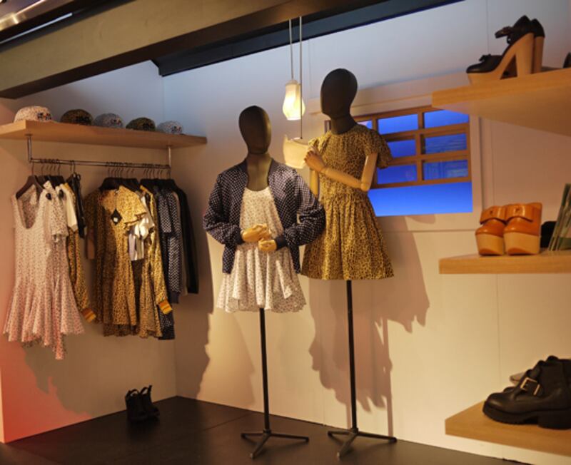 galleries/2011/04/14/opening-ceremony-hong-kong/opening-ceremony-hong-kong-4_lnsy2b