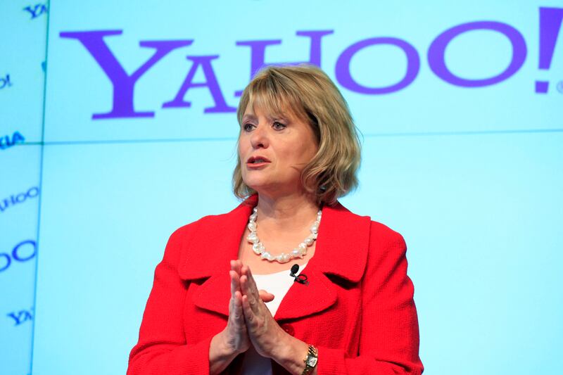 articles/2011/06/24/yahoo-ceo-carol-bartz-under-fire-but-company-s-problems-may-not-be-fixable/yahoo-ceo-lyons-110623_ws6fnf