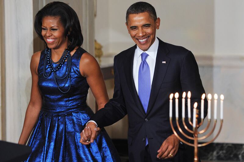 galleries/2011/12/18/blake-lively-kate-middleton-the-kardashians-best-and-worst-dressed-people-of-2011-photos/best-worst-dressed-2011-obamas_bmed24