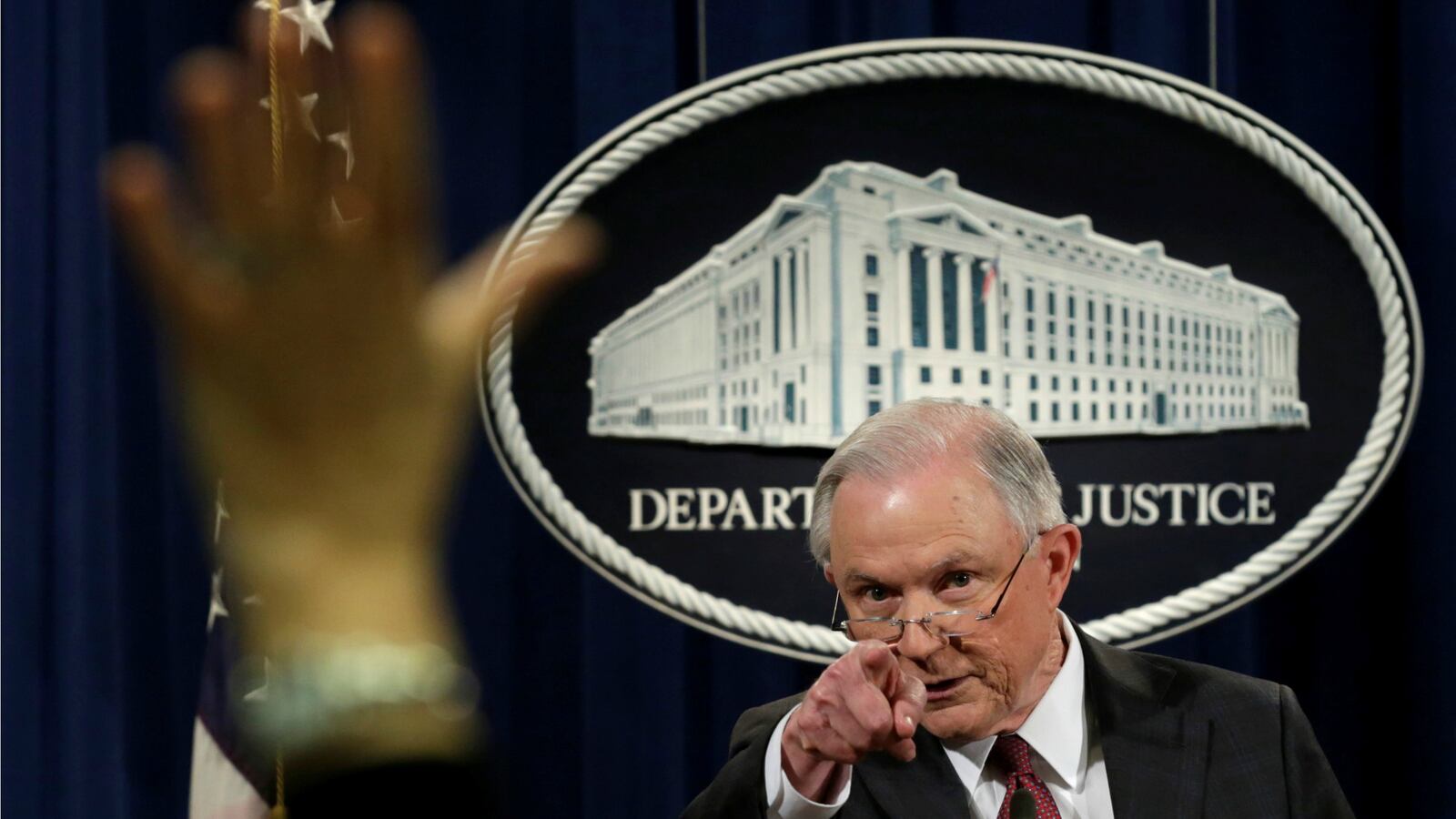 180607-nyt-cheat_fz8yvk