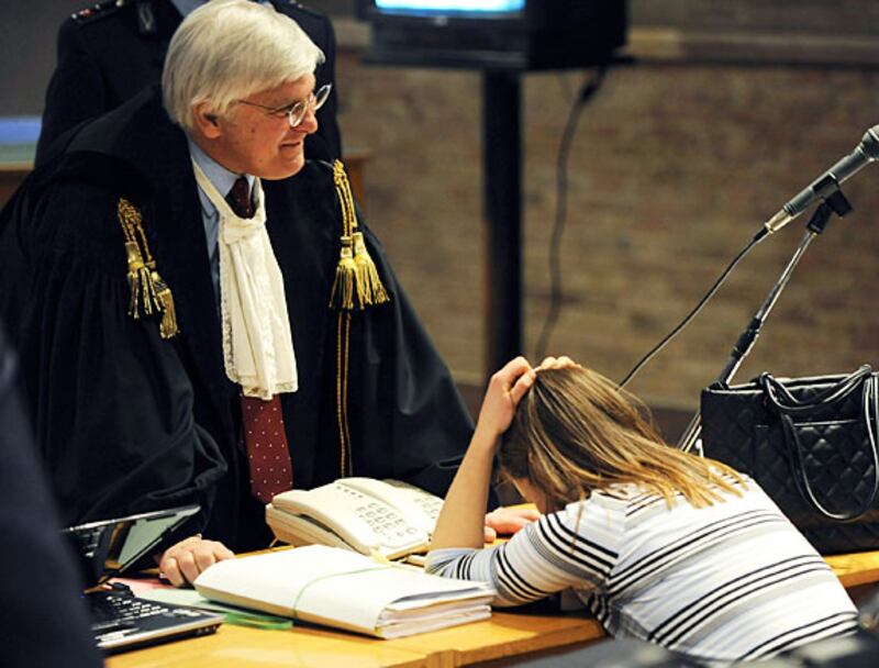 galleries/2010/04/16/amanda-knox-timeline/amanda-knox-9_taogxi