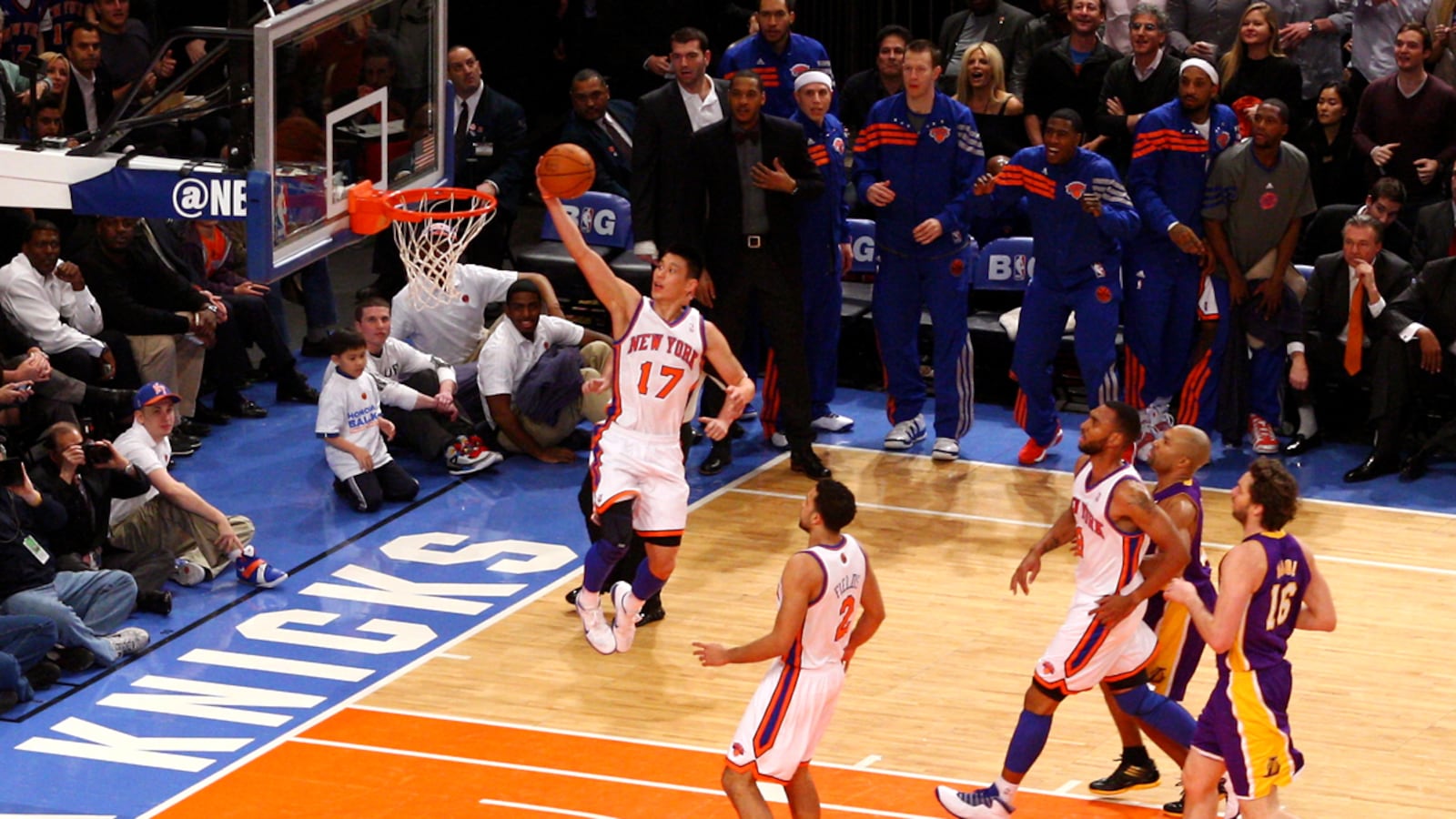 articles/2012/02/11/jeremy-lin-already-a-legend-reality-checking-the-hype/jeremy-lin-bissinger_pxhqzc