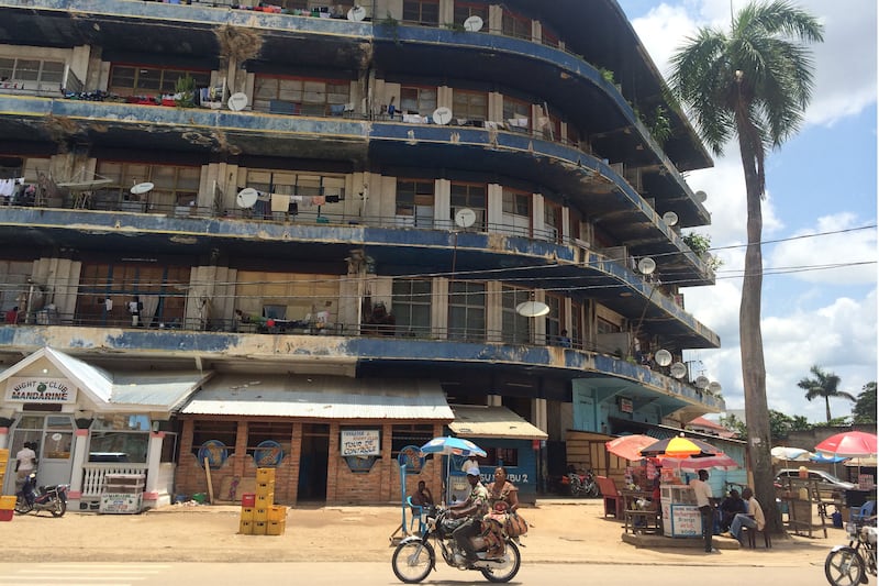 galleries/2014/11/21/prisoners-in-the-congo-photos/141121-strochlic-stanleyville2_fb4bcf