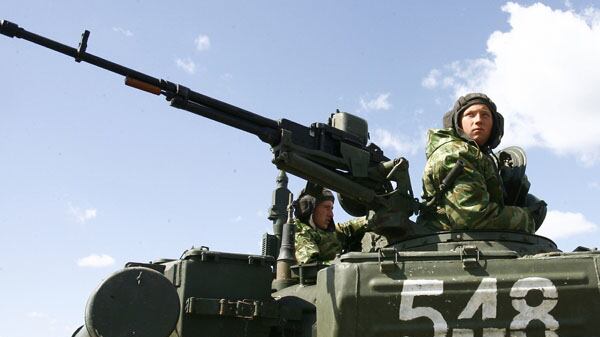 cheats/2014/05/19/putin-orders-russian-troops-home/140519-russia-ukraine-cheat_wh4k8x