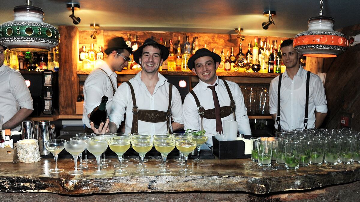 articles/2013/01/24/where-will-harry-party-back-in-london-and-who-will-he-be-kissing/bodos-schloss_ymuzpg