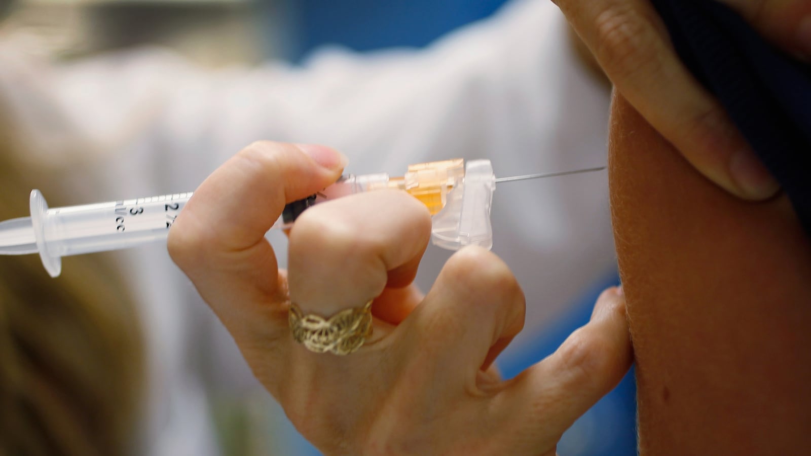 articles/2013/06/03/why-you-should-vaccinate-your-sons-for-hpv/130603-hpv-vaccine-mcardle-tease_vx7jmn