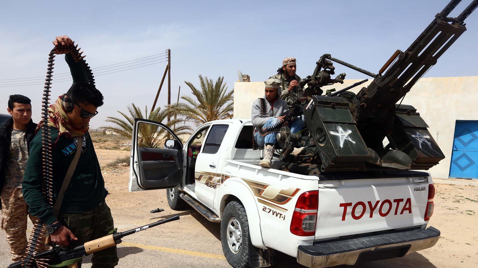 articles/2016/02/18/exclusive-obama-refuses-to-hit-isis-s-libyan-capital/160217-youssef-libya-tease_zyhcvo