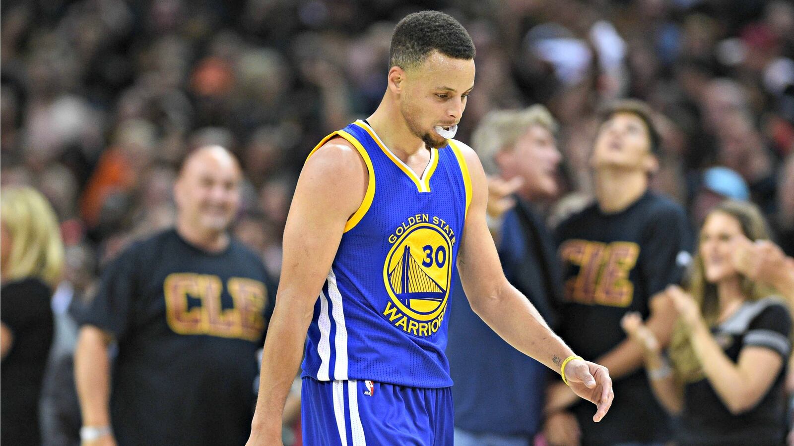 cheats/2016/06/17/steph-curry-gets-ejected-wife-says-nba-rigged/160617-steph-curry-cheat_gus20z