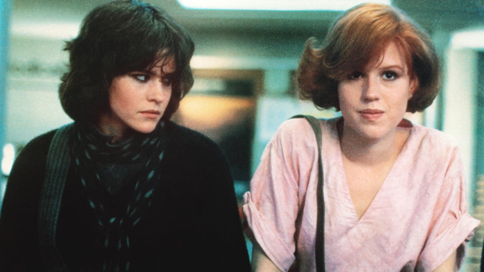 articles/2015/03/20/the-breakfast-club-turns-30-molly-ringwald-and-ally-sheedy-dish-on-the-john-hughes-classic/150318-stern-breakfast-club-tease_peftut