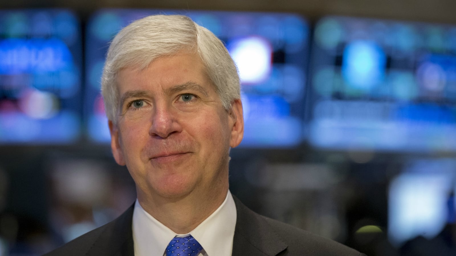 cheats/2016/01/21/guv-s-office-belittled-flint-s-worries/160121-snyder-cheat_wuedv4