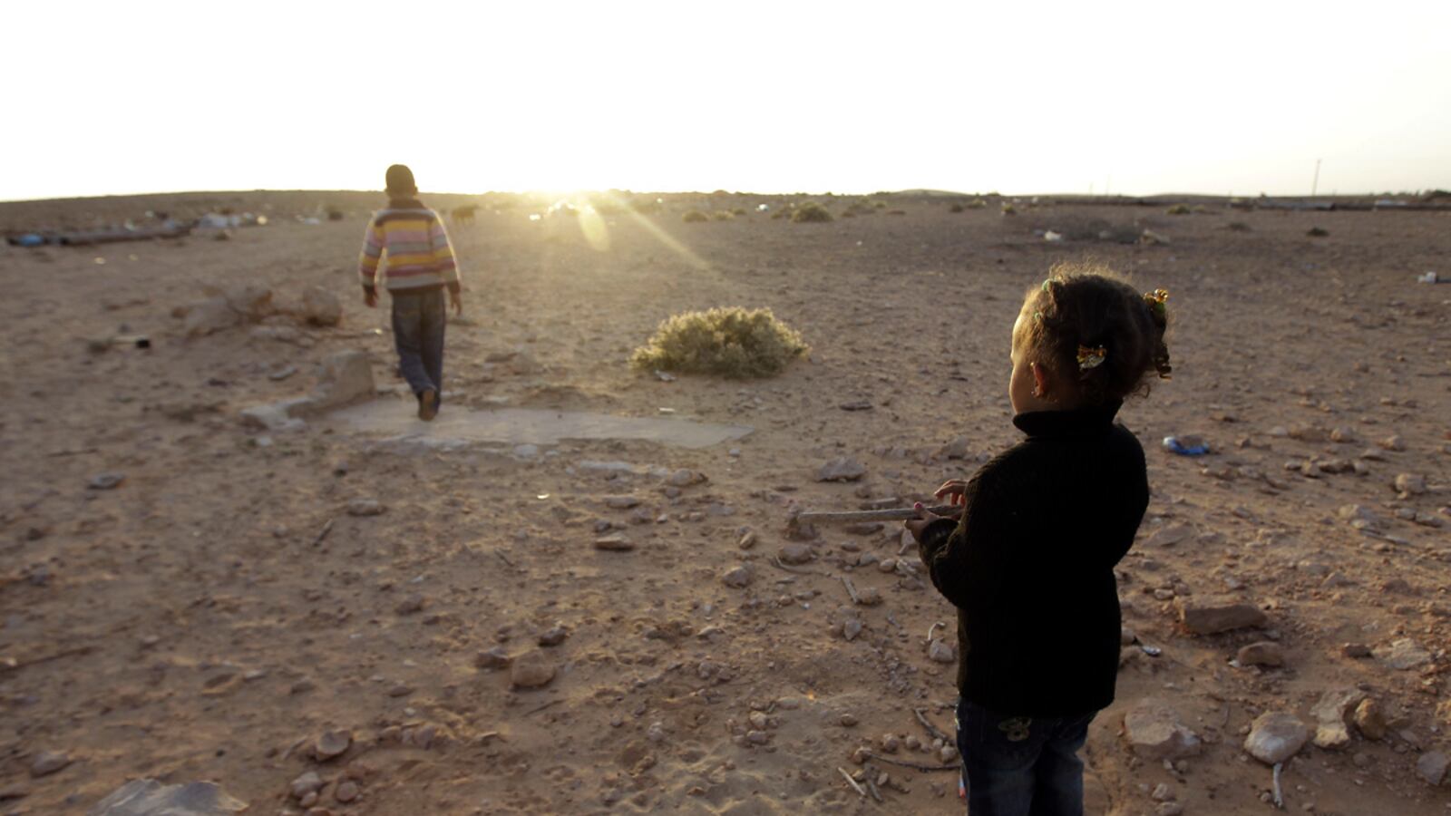 cheats/2012/01/07/libyan-kids-return-to-school/libya-children-cheat_ci2e9r