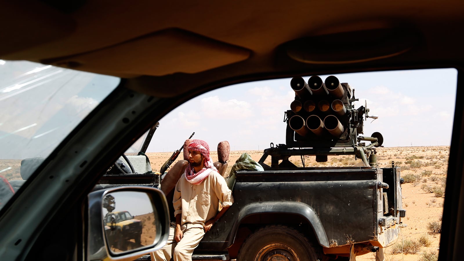 articles/2014/04/23/jihadists-now-control-secretive-u-s-base-in-libya/140422-lake-libya-tease_drwj1q