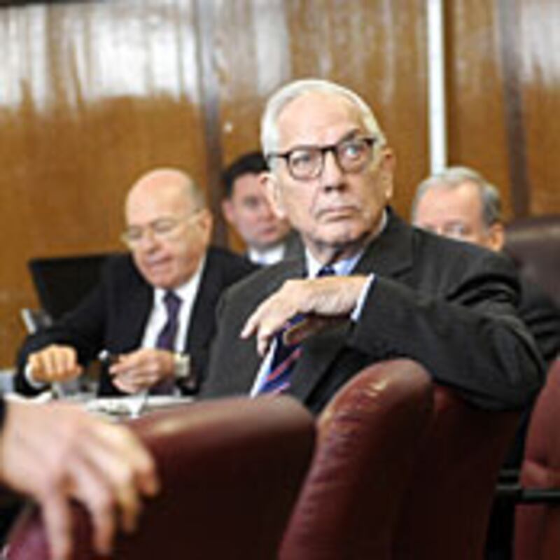 articles/2009/06/18/brooke-astors-60-million-signature/gardner-astor-signature_32751_wrxl3k