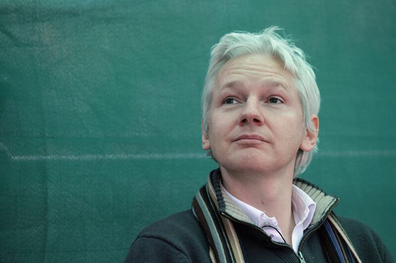 articles/2012/05/30/british-supreme-court-orders-extradition-of-wikileaks-julian-assange/giglio-julian-assange-embed_niojtb