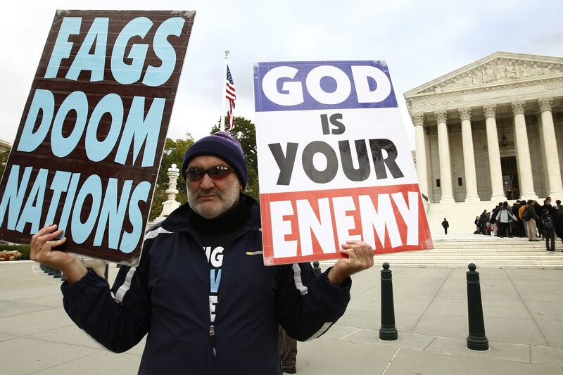 articles/2015/02/26/cop-bashing-gay-hating-westboro-church-begged-feds-for-protection/150225-nestel-feds-data-dump-embed2_kgb0iz