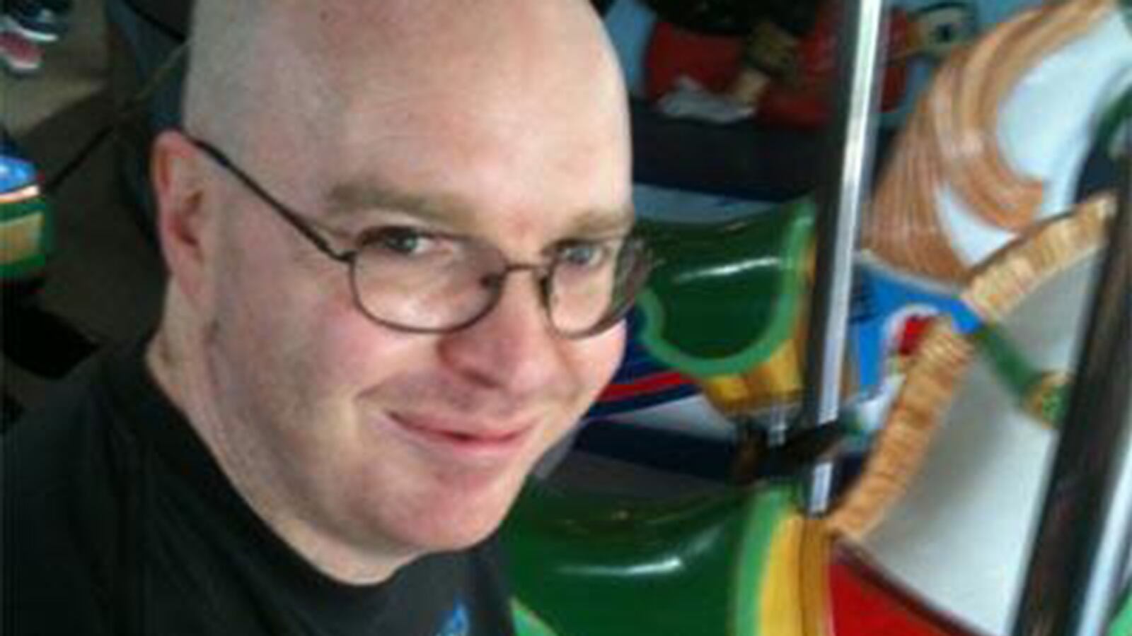 articles/2014/09/26/the-most-hated-man-in-books-twitter-vs-edward-champion/140926-twitter-champion-tease_nli4jt