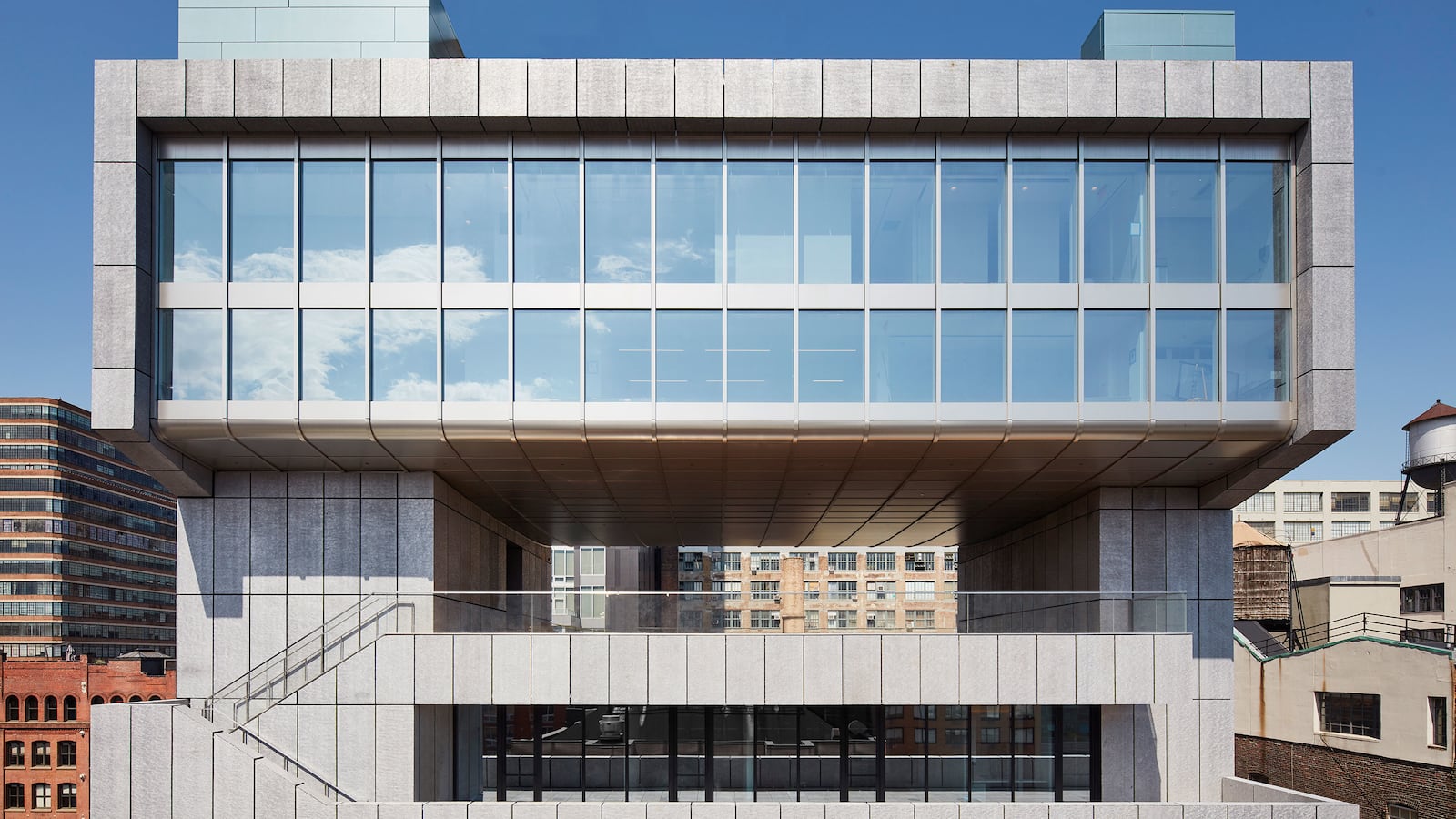 190922-haden-guest-pace-gallery-hero_o6lfzz