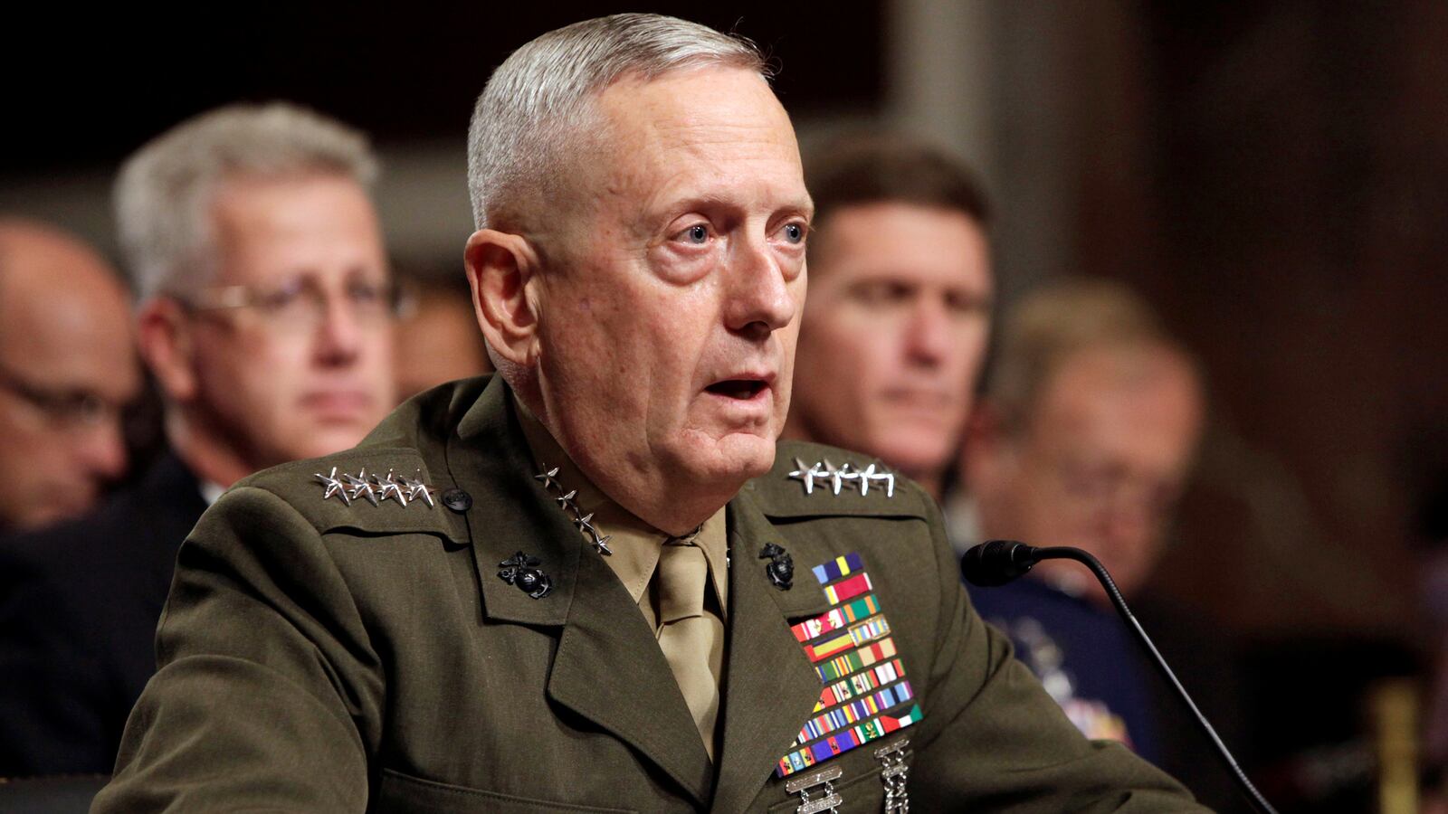 cheats/2016/12/01/trump-announces-mattis-pick-at-rally/161201-mattis-cheat_dwhdyi