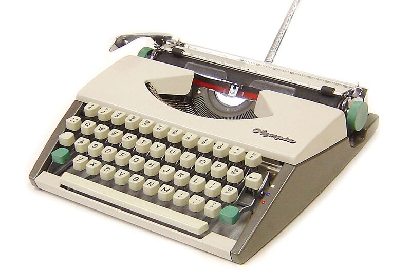 galleries/2016/01/02/the-typewriter-revolution/151114-typewriter-3-p105_ogwcac