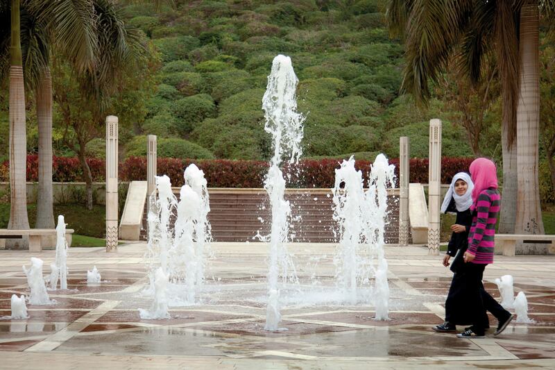 galleries/2013/10/27/city-parks-by-catie-marron-photos/131025-city-parks-8_bbl0lw