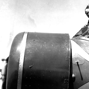 articles/2012/08/17/amelia-earhart-new-documentary-searches-underwater-for-pilot-and-her-plane/mendelsohn-amelia-earhart-tease_dslz8g