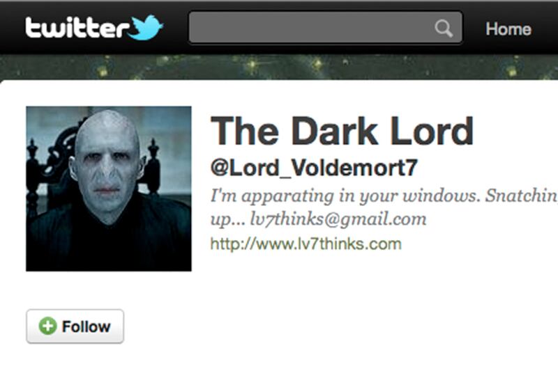 articles/2011/07/13/harry-potter-twitter-meme-lord-voldemort-tweets-farewell/fake-voldemort-twitter_oxg95i