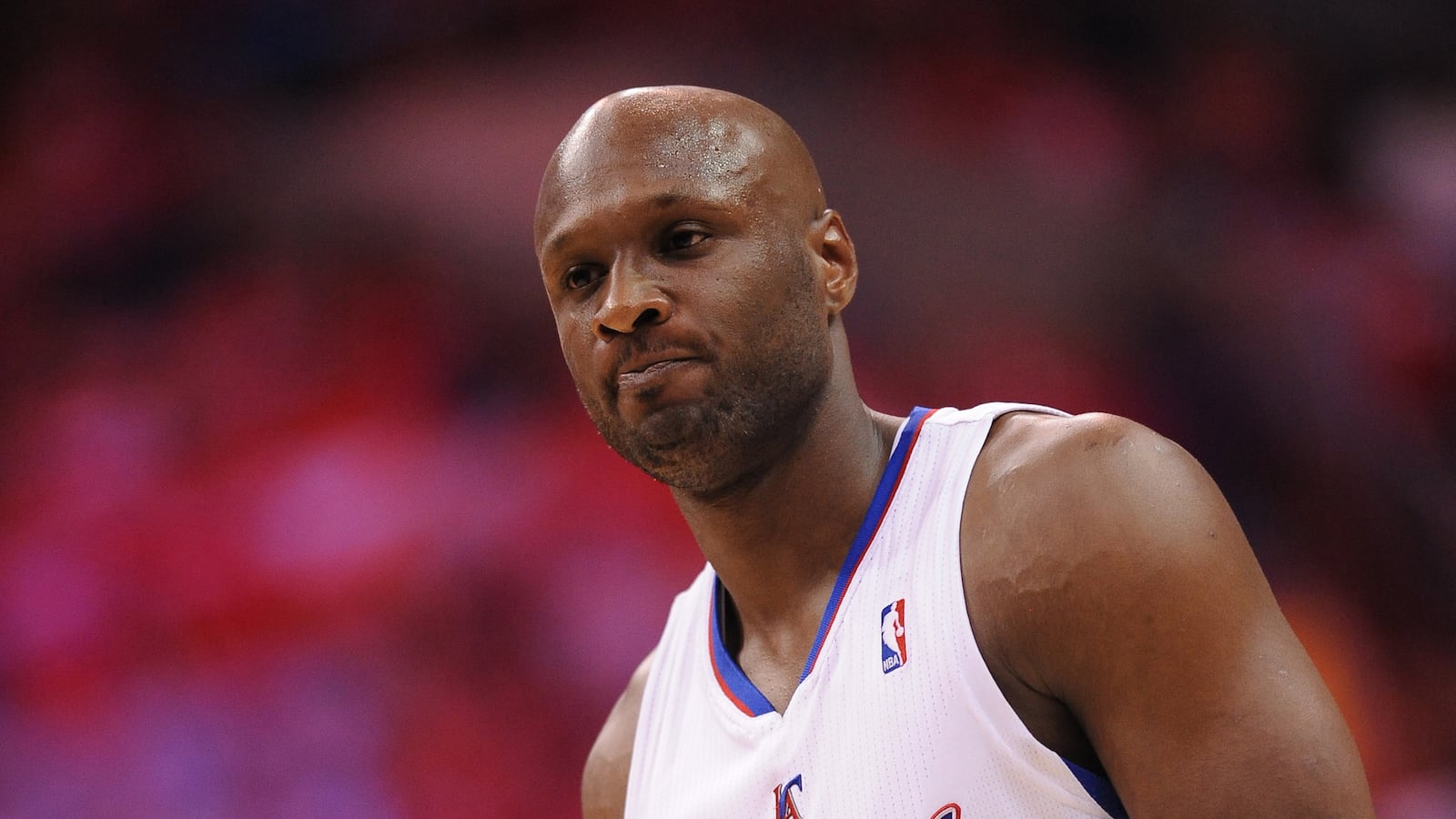articles/2013/08/26/amid-reported-rumors-of-drug-binge-friends-of-lamar-odom-say-he-isn-t-missing/130825-lamar-odom-tease_p32xyf