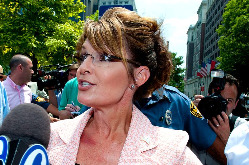 articles/2011/06/20/sarah-palin-s-emails-turned-into-poetry/sarah-palin-poetry-solomon_mrvllm
