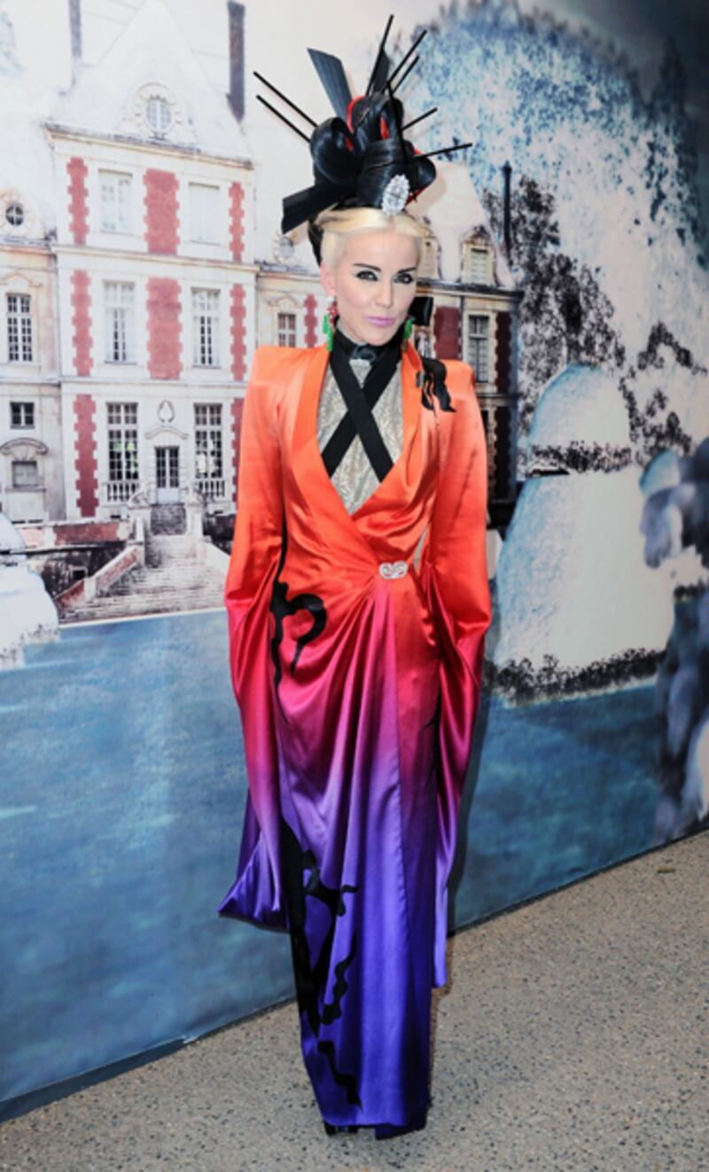 galleries/2011/07/07/valentino-garavani-natalia-vodianova-host-paris-star-studded-love-ball/love-ball-5_d80zfw