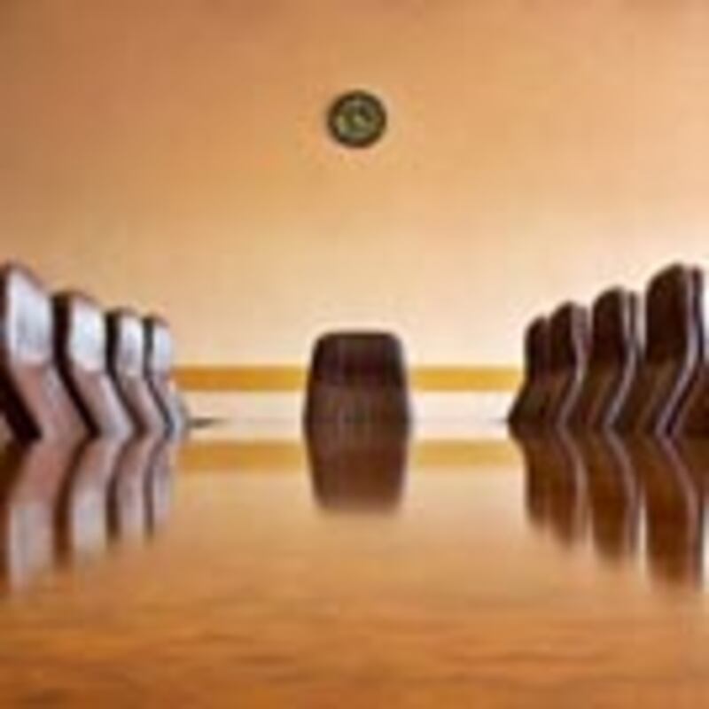 articles/2008/10/10/the-trillion-dollar-question/brown-whos-in-charge_842_os118w