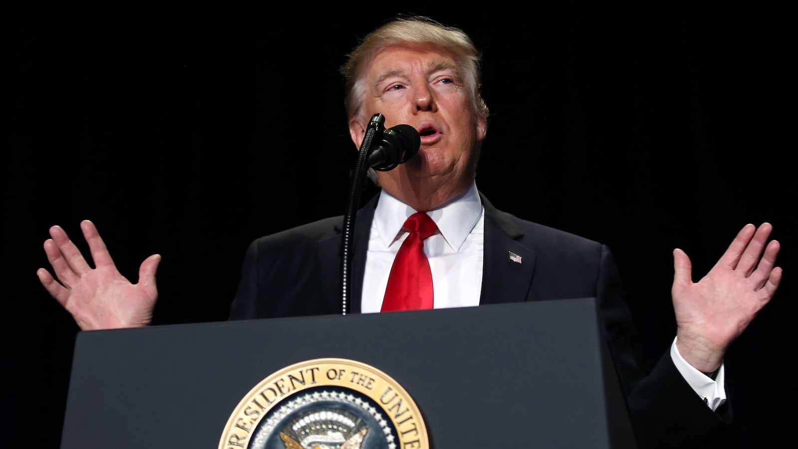 articles/2017/02/02/donald-trump-vows-to-totally-destroy-johnson-amendment-that-walls-off-church-and-state/170202-Gideon-Swin-Trump-Prayer-Breakfast-tease_kgj2e1