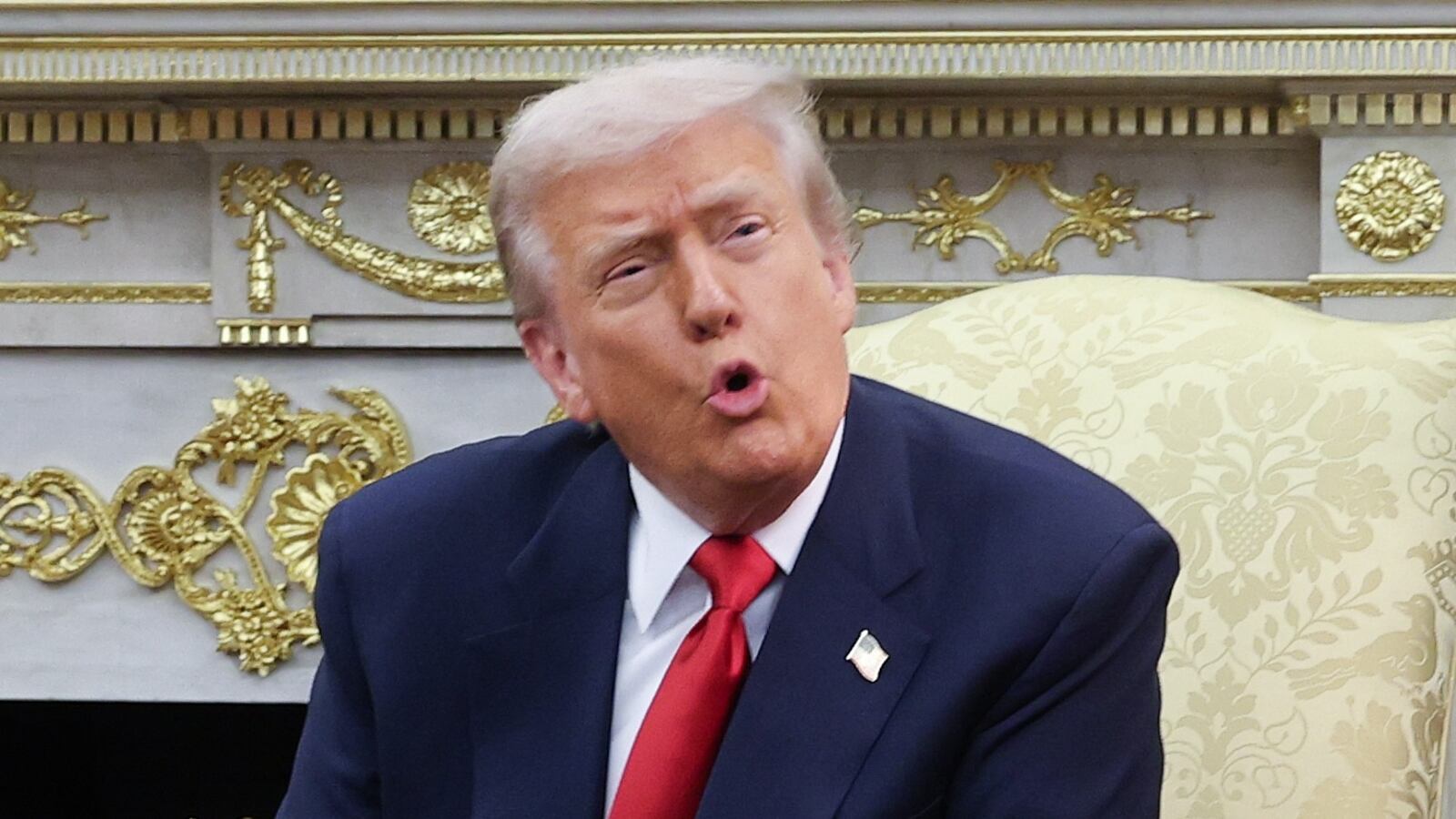 WASHINGTON, DC - NOVEMBER 18: U.S. President Donald Trump (R) responds to a question where Crown Prince and Prime Minister Mohammed bin Salman of Saudi Arabia was asked about the death of Saudi journalist Jamal Ahmad Hamza Khashoggi during a bilateral meeting in the Oval Office of the White House on November 18, 2025 in Washington, DC. Trump is hosting the crown prince for meetings aimed at strengthening economic and defense ties, including the U.S. sale of F-35 fighter jets to Saudi Arabia. (Photo by Win McNamee/Getty Images)