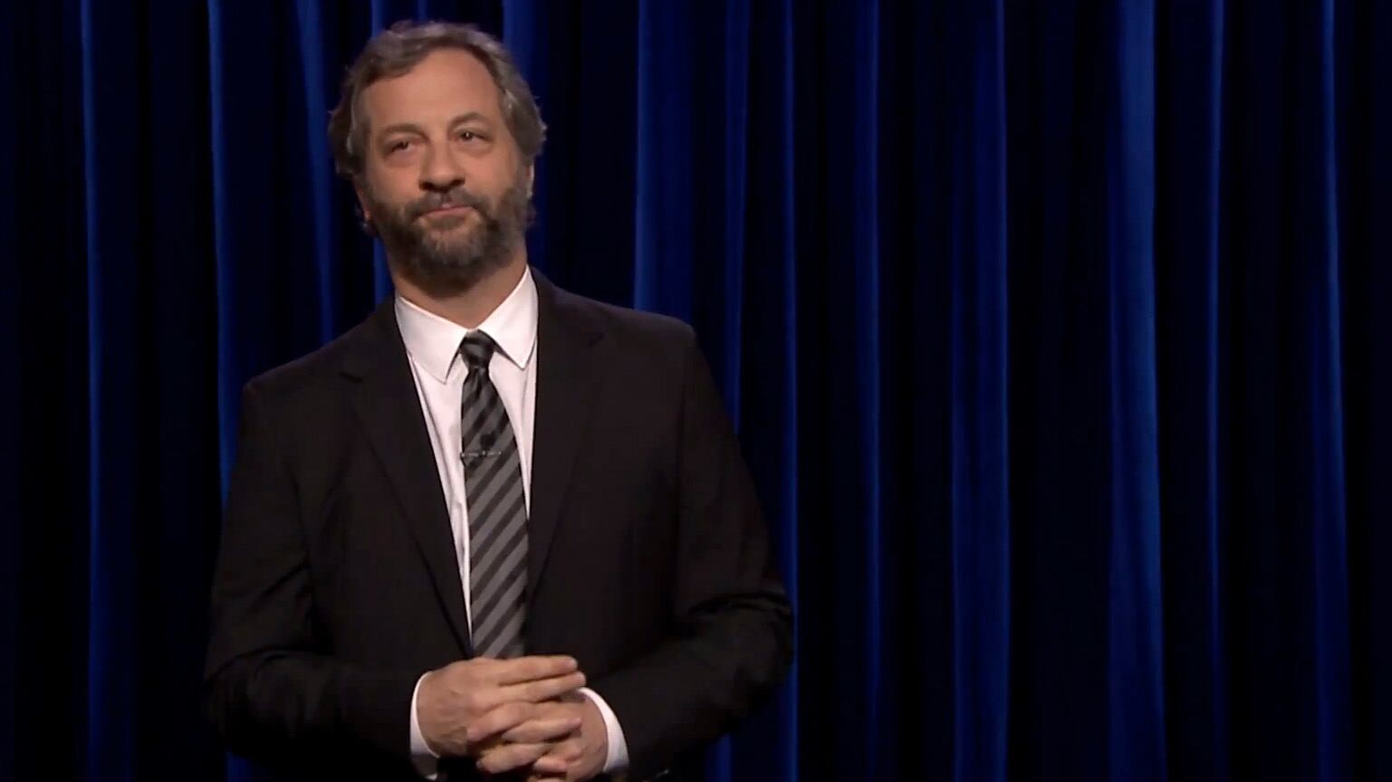 articles/2015/07/21/judd-apatow-slams-cosby-on-tonight-show-video/150721_apatow_embed_vvef8v