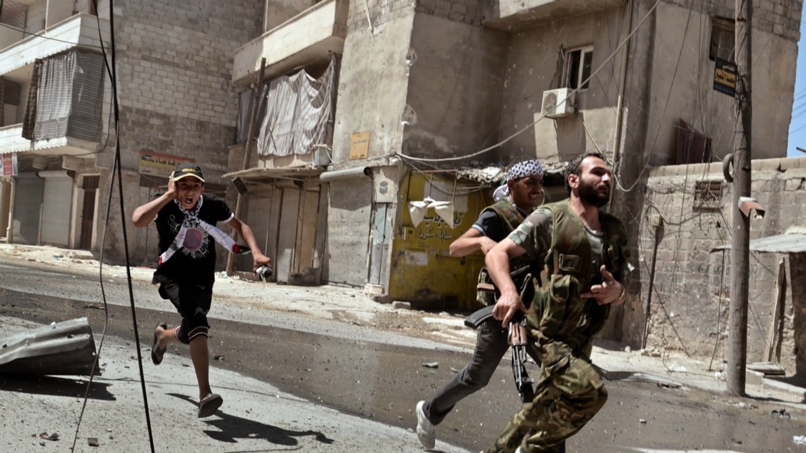 cheats/2012/08/25/assad-s-forces-accused-of-massacre/syria-massacre-cheat_ya9m9s