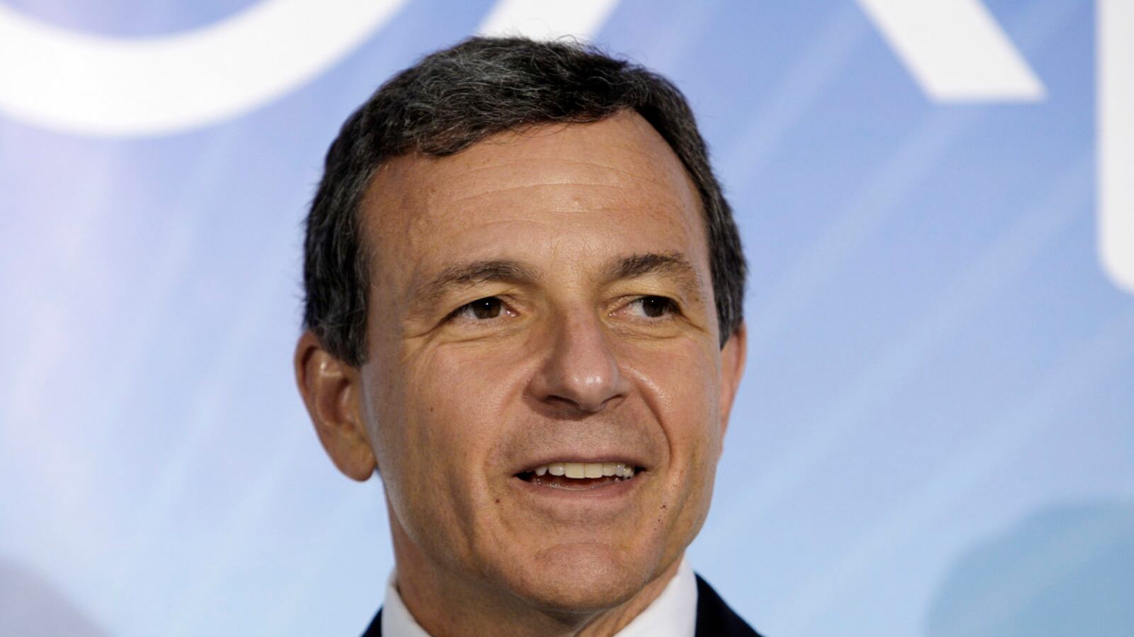 cheats/2011/10/07/disney-ceo-to-step-down/robert-iger-ceo-cheat_ipmefu