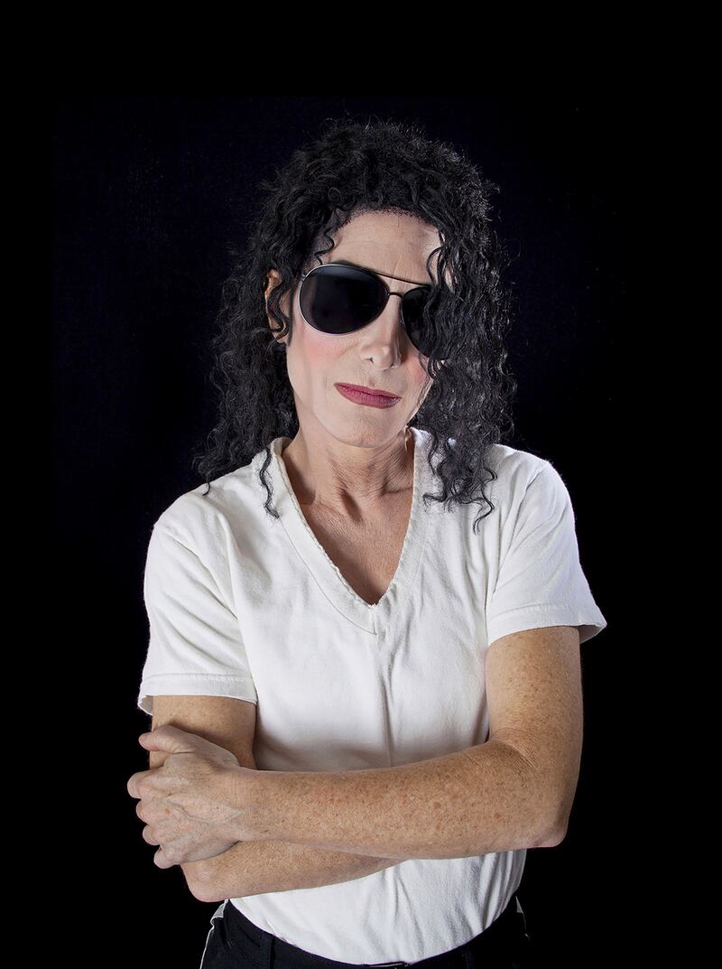 galleries/2014/08/02/the-many-michael-jacksons-honor-an-icon-photos/140801-jackson-impersonator1_qqghpn