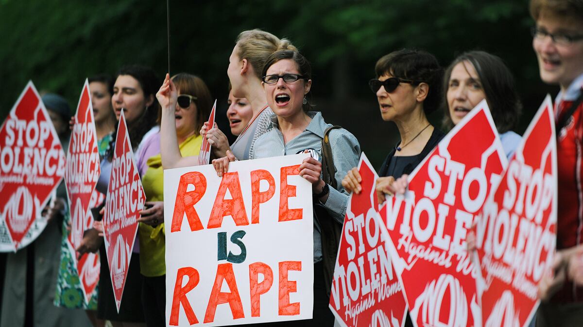 articles/2012/03/16/senate-dems-and-republicans-square-off-over-newviolence-against-women-act/domestic-violence-murphy_fnex1x